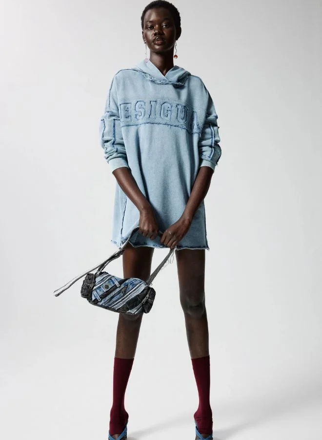 ديسيجوال حقيبة جينز متوسطة الحجم مع رقعة